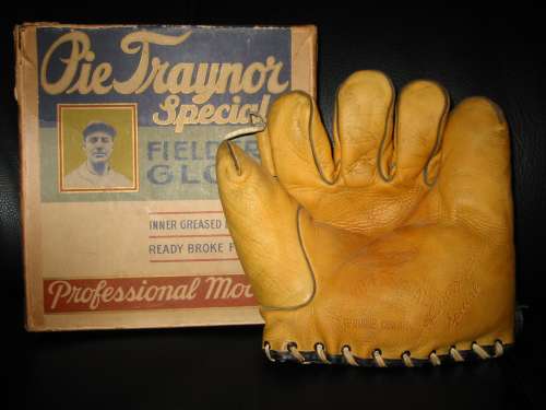 Pie Traynor JC Higgins Special With Box